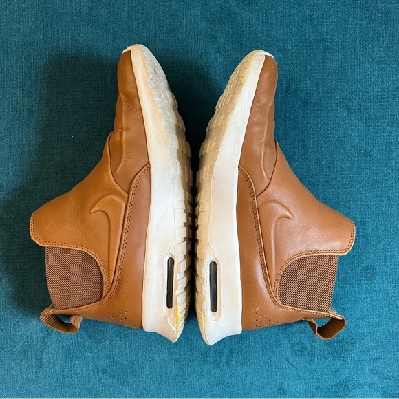 Nike Air Max Thea Mid Boot in Ale Brown - Picture 8 of 9